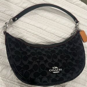 NEW Coach Aria Shoulder Bag